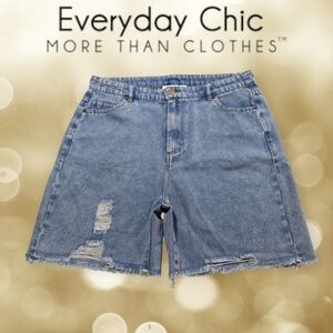 Everyday Chic‎ Distressed Denim Jean Shorts L 32 x 6" Inseam NEW